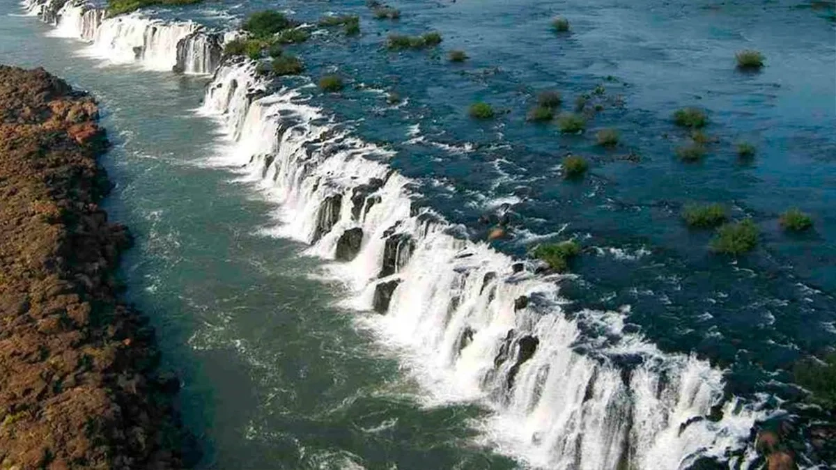Paseo en lancha en los Saltos del Moconá